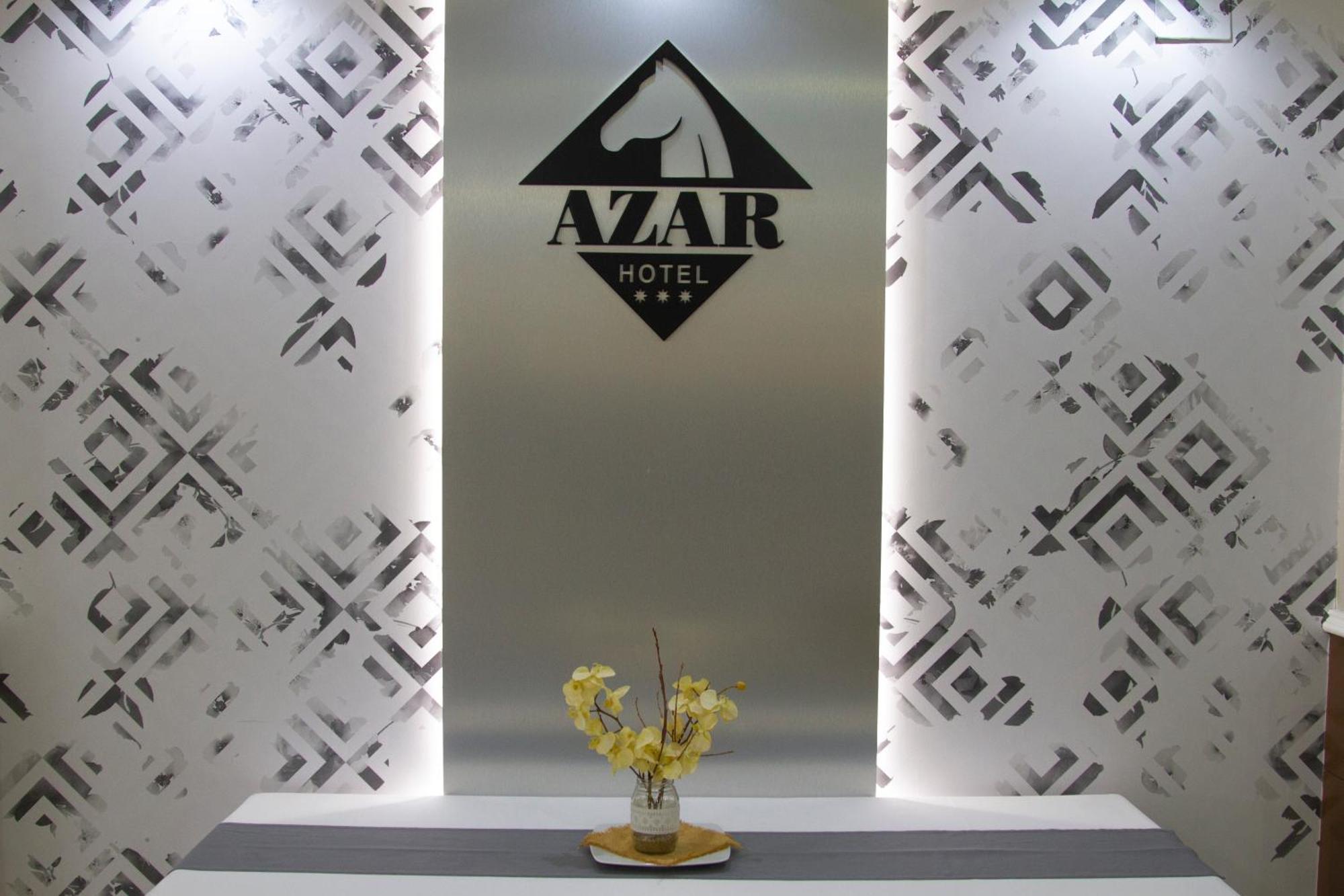 Hotel Azar Plasencia Exterior photo