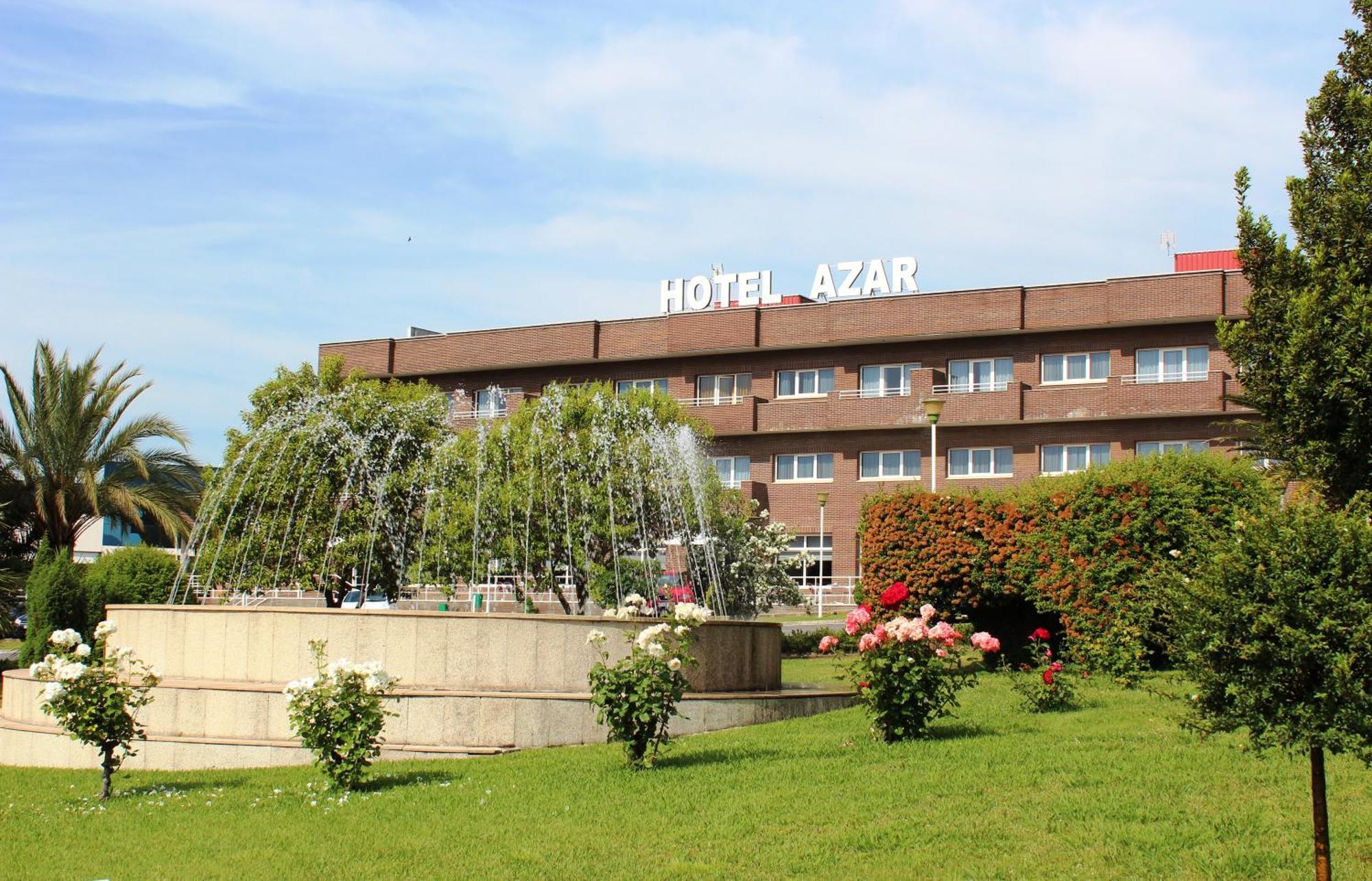 Hotel Azar Plasencia Exterior photo